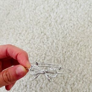 Elegant Silver Bow Bracelet